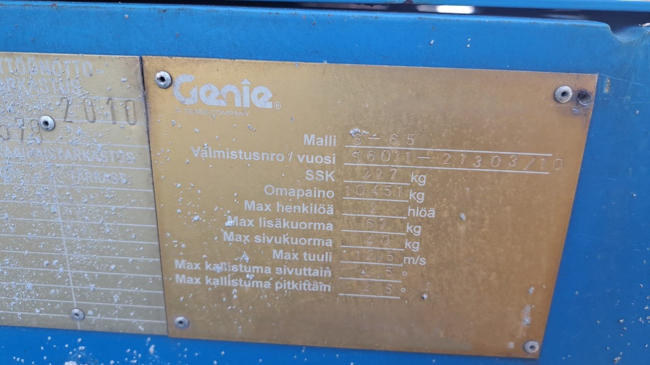 Sold - Articulated Boom Lift - View 2